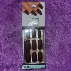 Maroon Professional Gel Press-on Nails